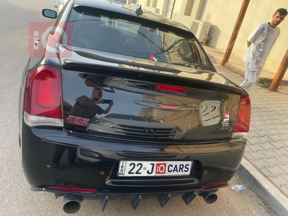 كرايسلر 300